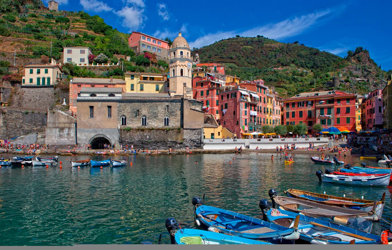 Photo wallpaper sea, mountains, tower, home, Bay, boats, Italy, Vernazza