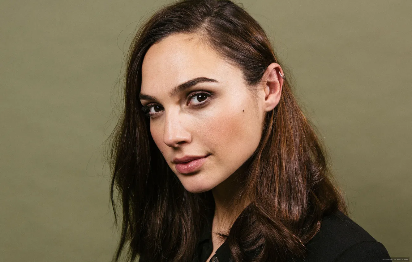 Photo wallpaper portrait, actress, Gal Gadot