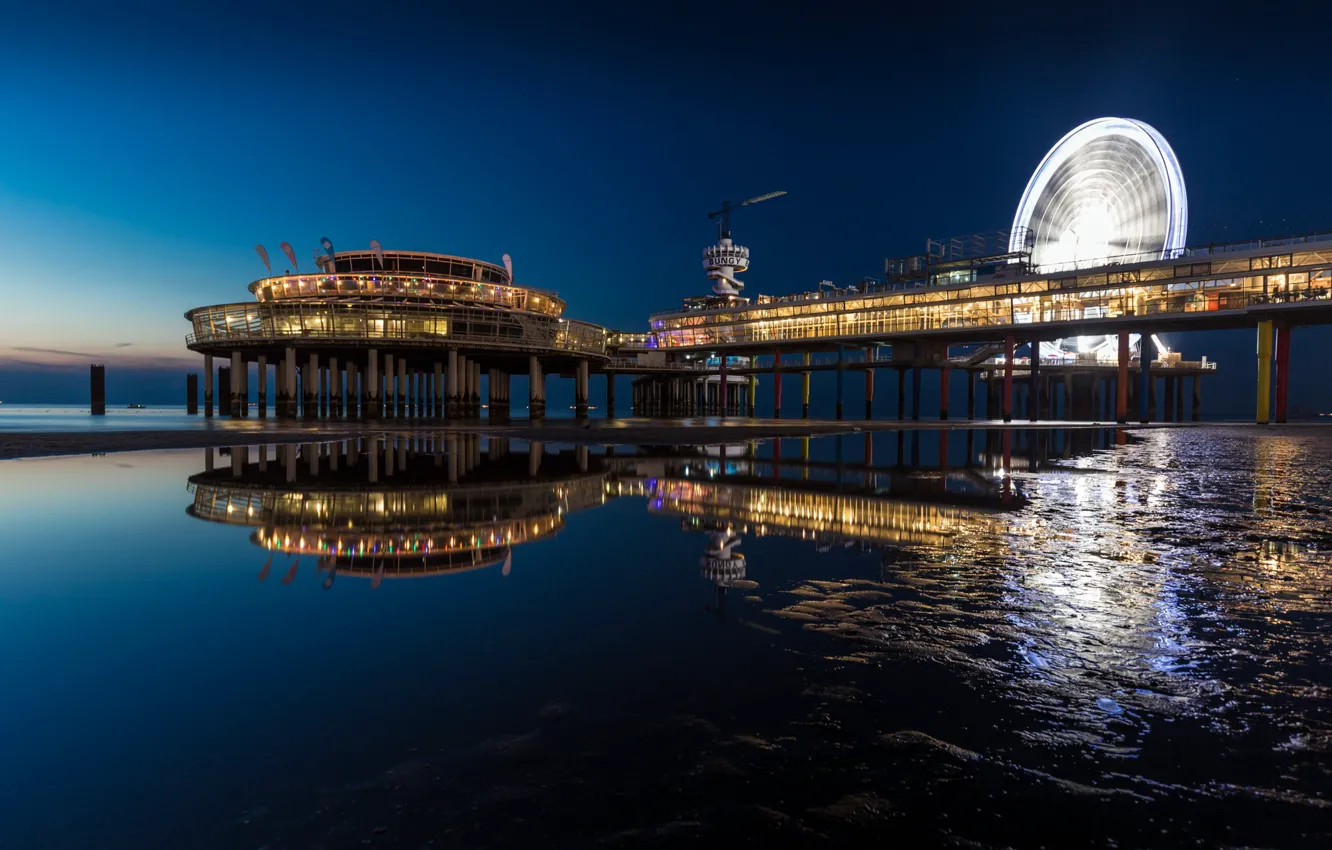 Photo wallpaper sea, night, shore, Scheveningen
