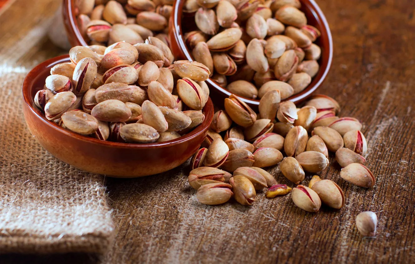 Photo wallpaper nuts, nuts, pistachios, salt