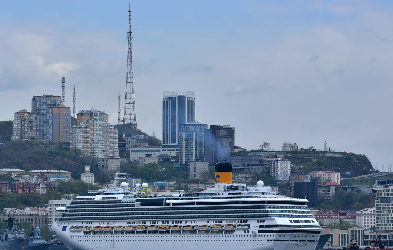 Photo wallpaper port, liner, Vladivostok, cruise