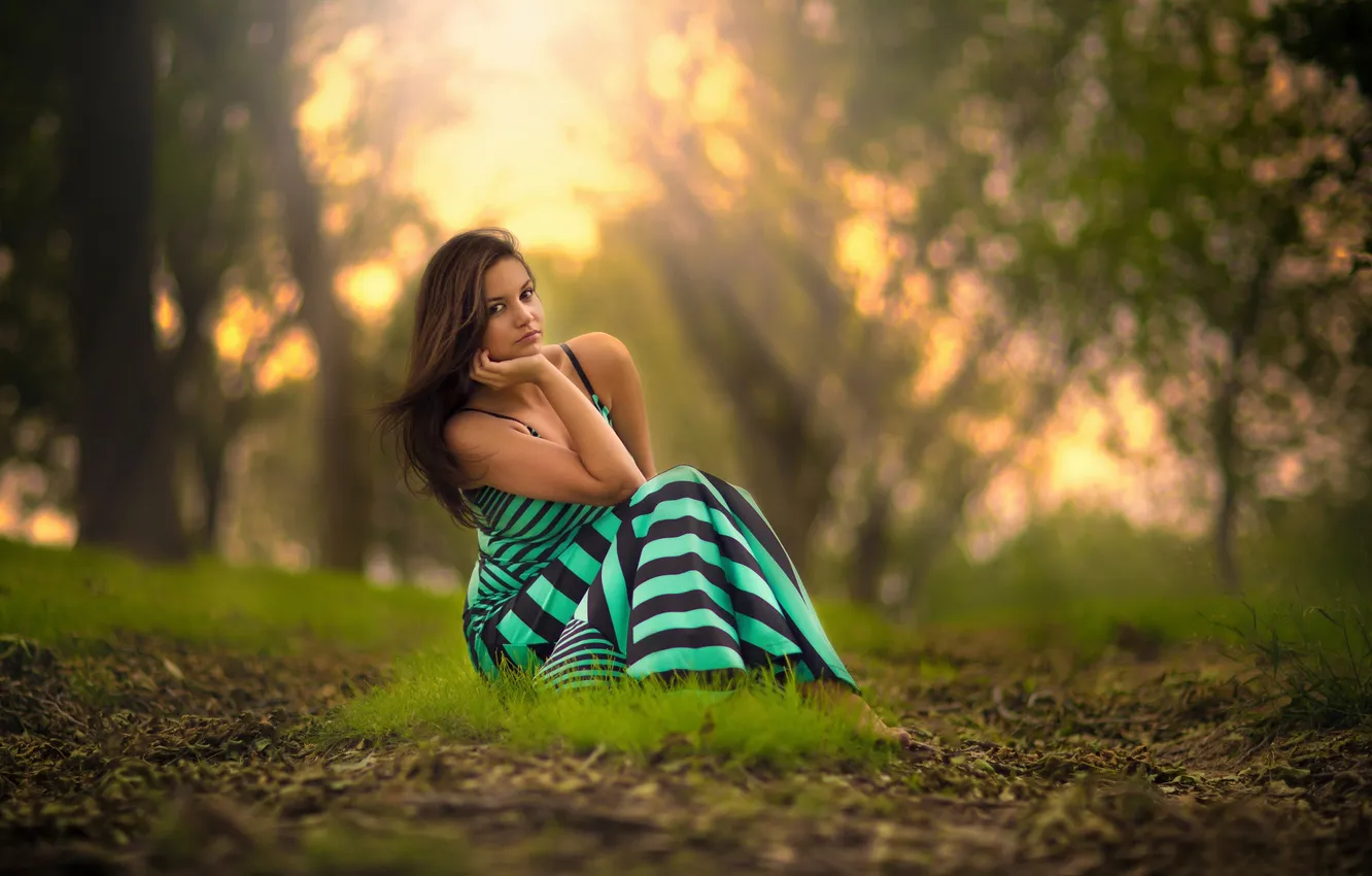 Photo wallpaper nature, hair, dress, bokeh