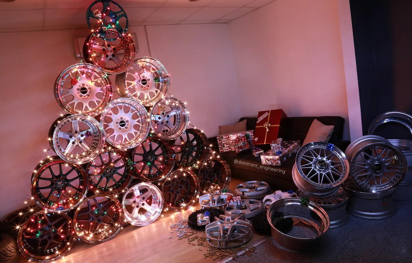 Photo wallpaper tree, wheel, drives, rays, bbs