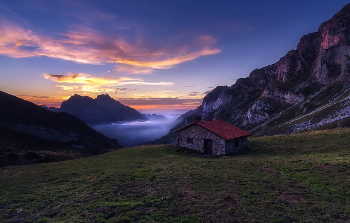 Photo wallpaper mountains, home, morning