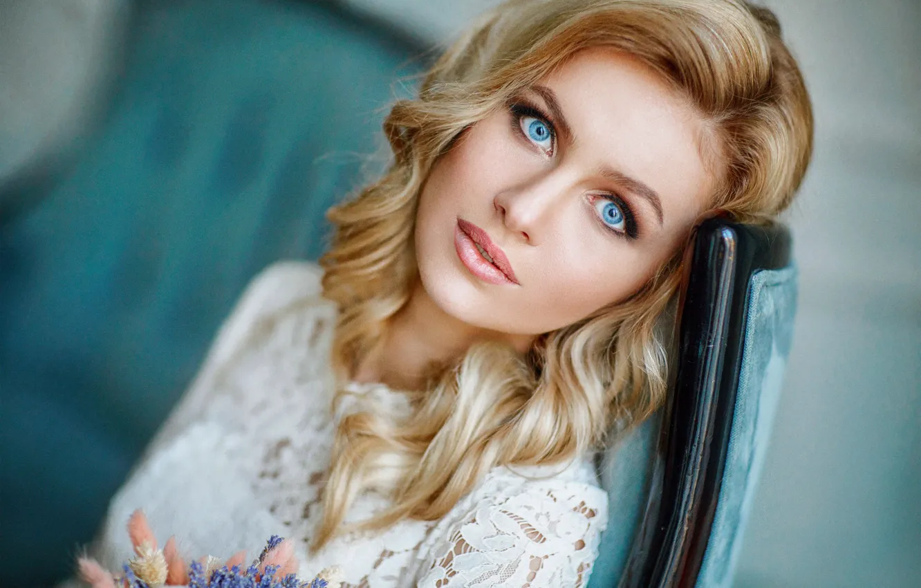 Photo wallpaper look, blonde, blue eyes, curls, Hakan Erenler, Daria Germanovna