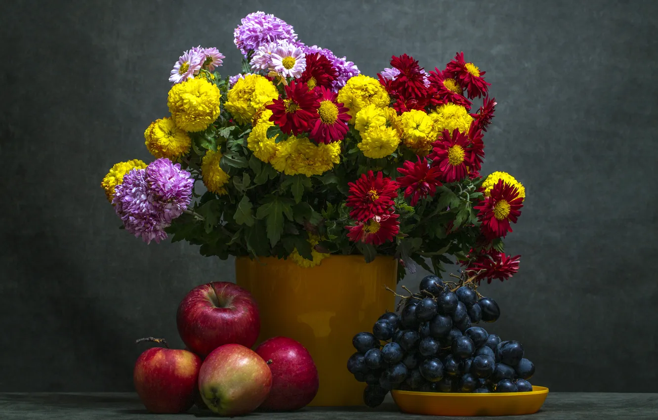 Photo wallpaper flowers, apples, grapes, still life