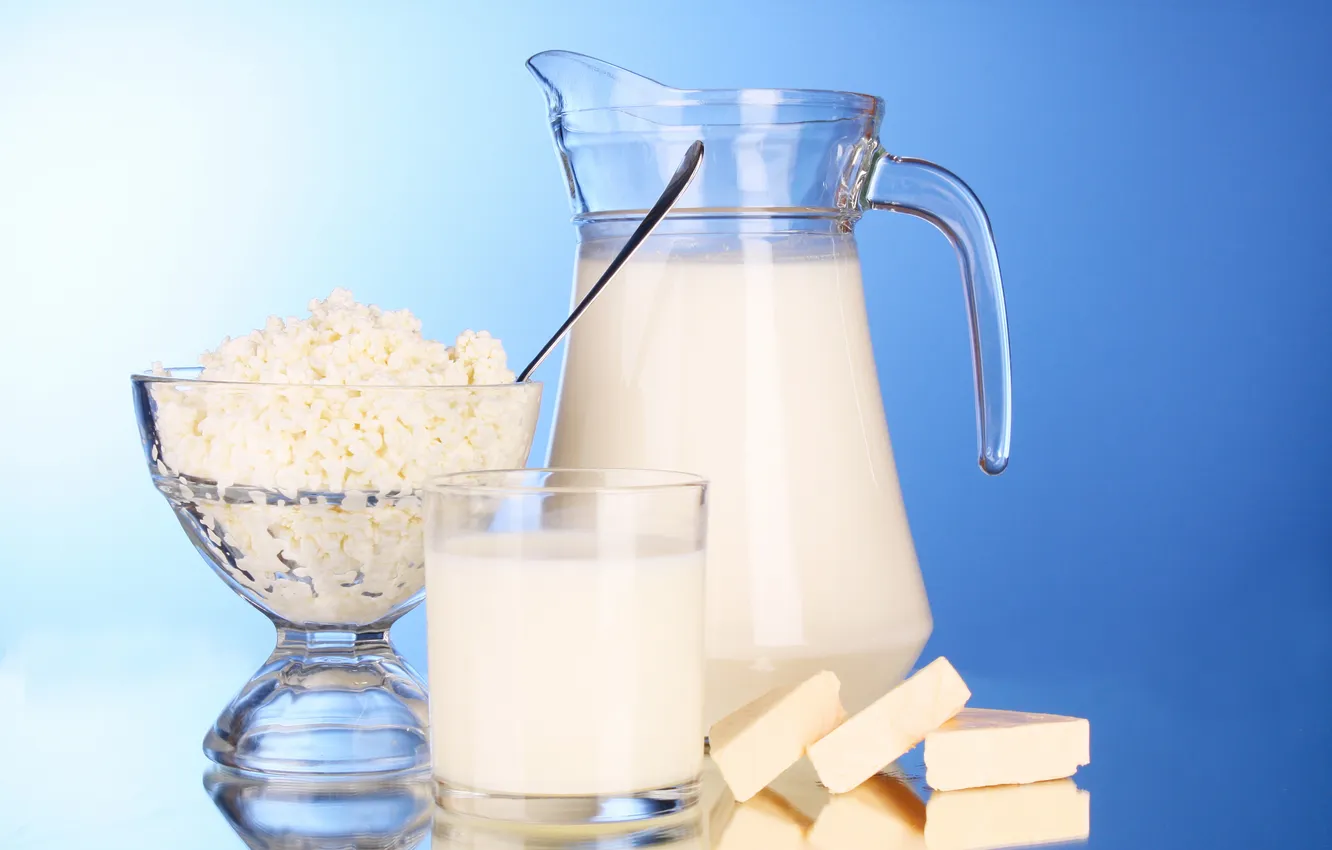 Photo wallpaper glass, reflection, cheese, milk, Cup, pitcher, slices, cheese