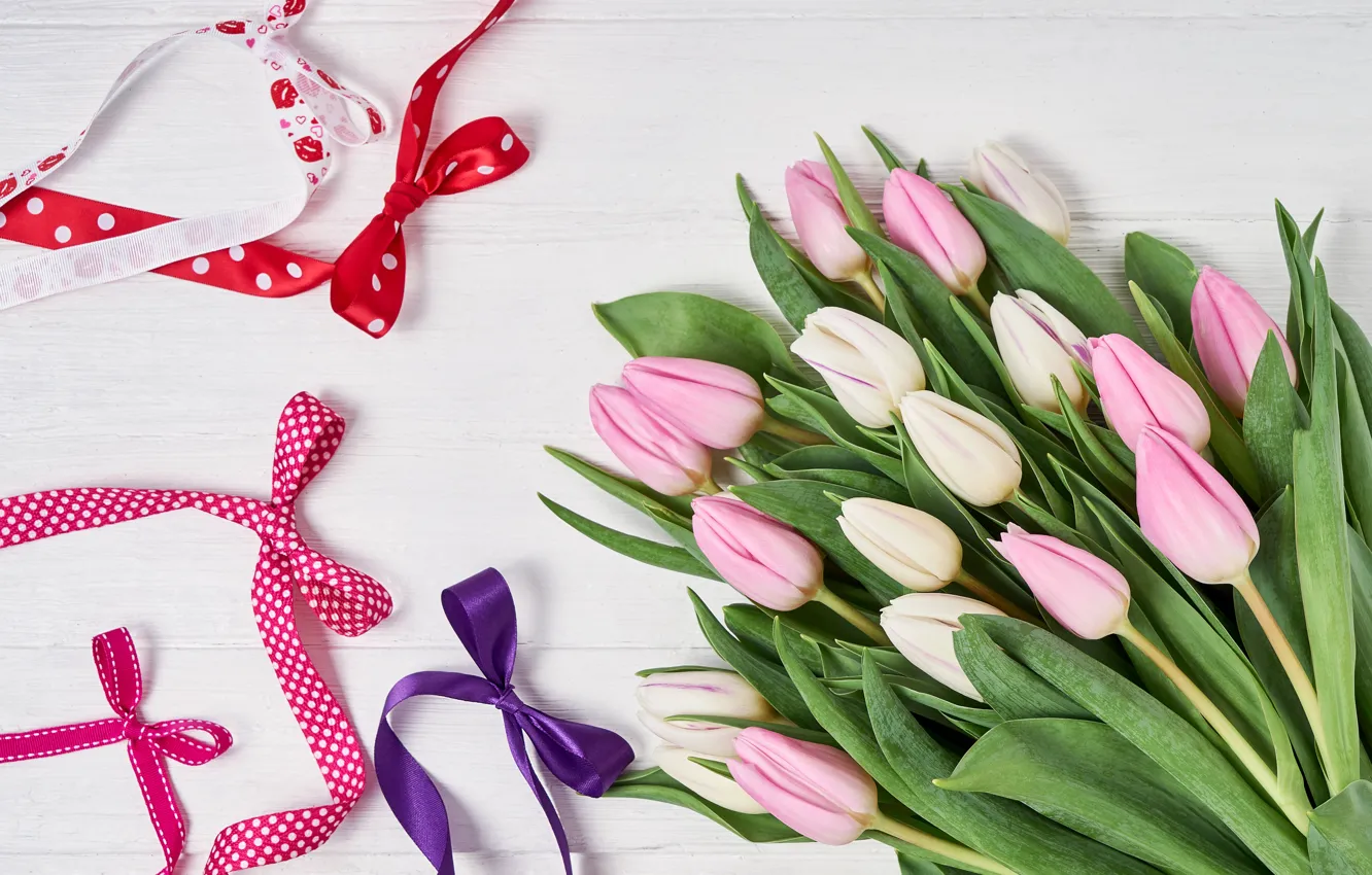 Photo wallpaper flowers, bouquet, tape, tulips, pink, wood, pink, flowers