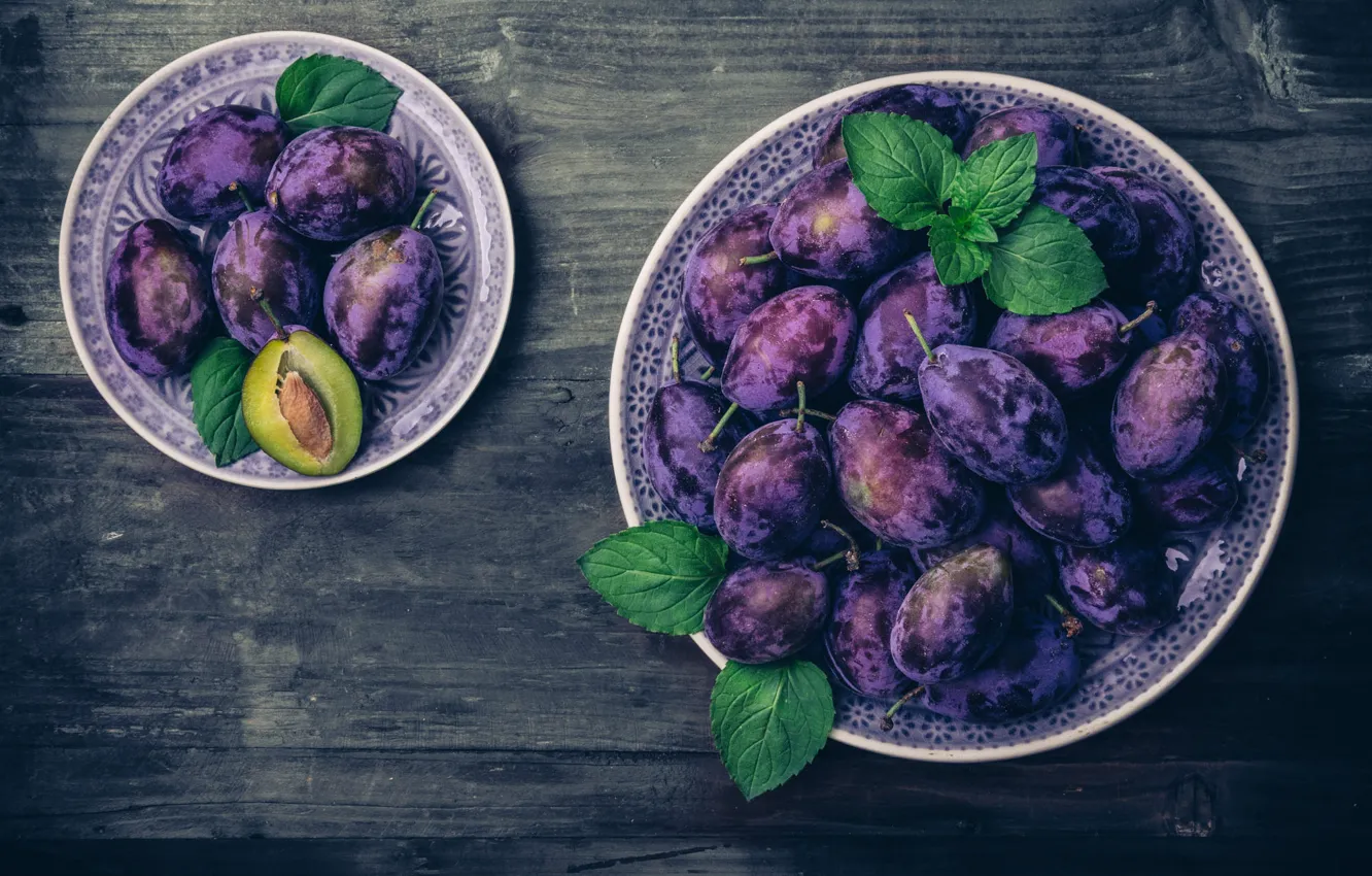 Photo wallpaper Board, plate, fruit, plum, mint, a lot, drain, prunes