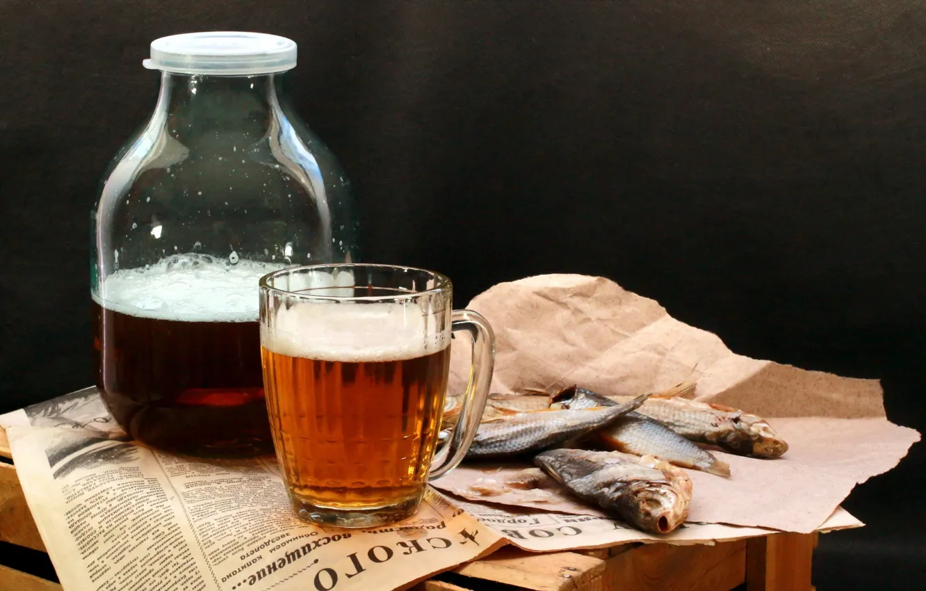 Photo wallpaper holiday, beer, fish, the defenders of the Fatherland day, roach