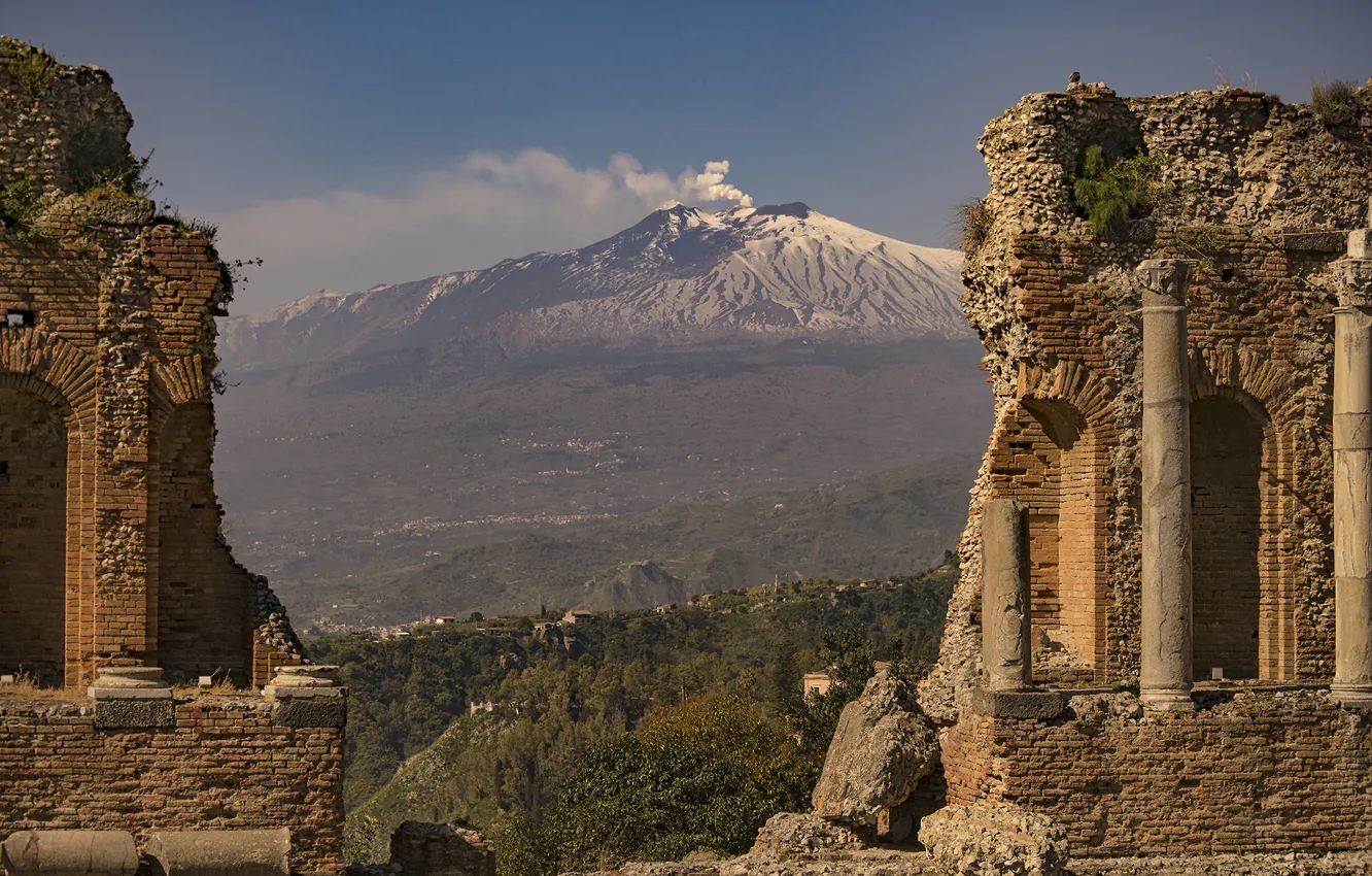 Photo wallpaper mountains, the volcano, Italy, ruins, Etna, Sicily, Taormina