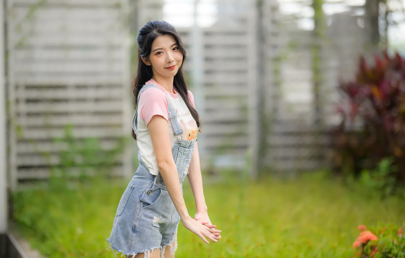 Photo wallpaper pose, skirt, smile, feet, Asian