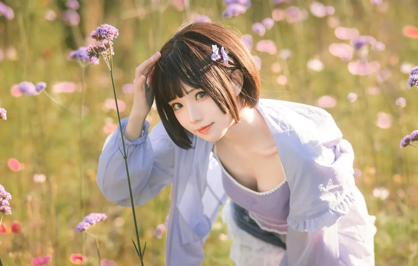 Photo wallpaper look, the sun, flowers, model, portrait, hands, makeup, hairstyle