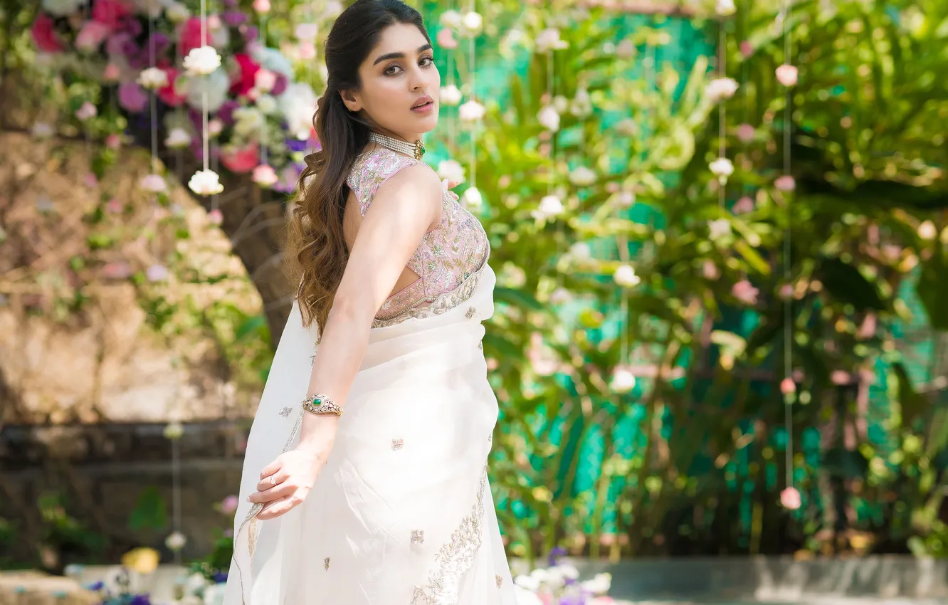 Photo wallpaper girl, hot, sexy, fashion, eyes, smile, beautiful, figure