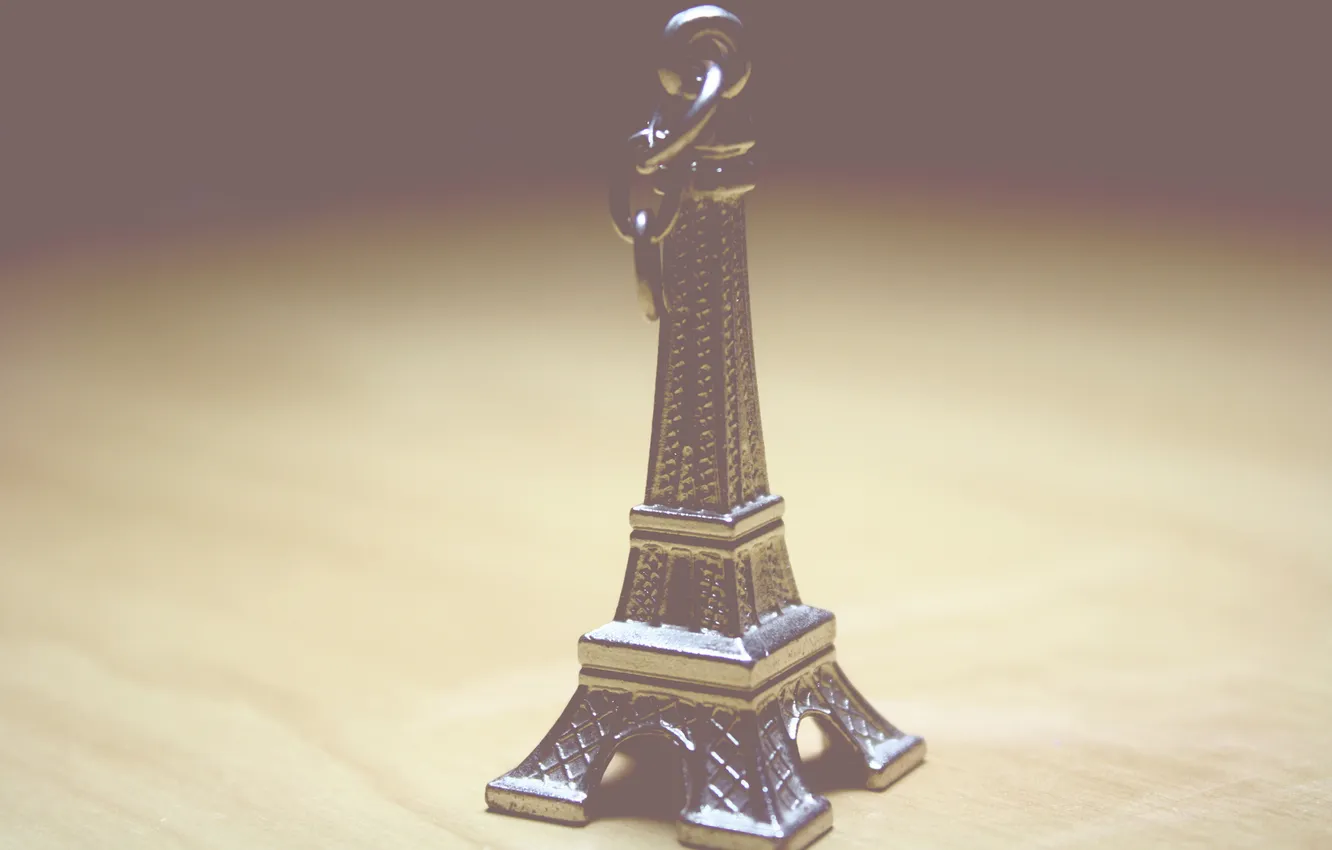 Photo wallpaper toy, Eiffel tower, keychain
