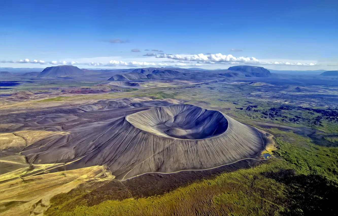 Photo wallpaper treatment, crater, Iceland