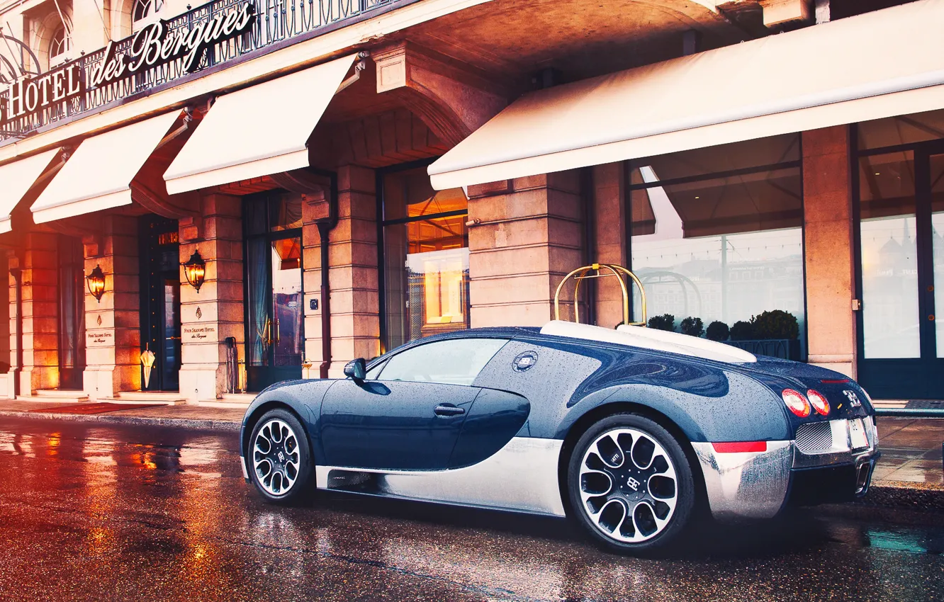 Photo wallpaper the city, Bugatti, after the rain, Grand, Veyron, Sport, Geneva