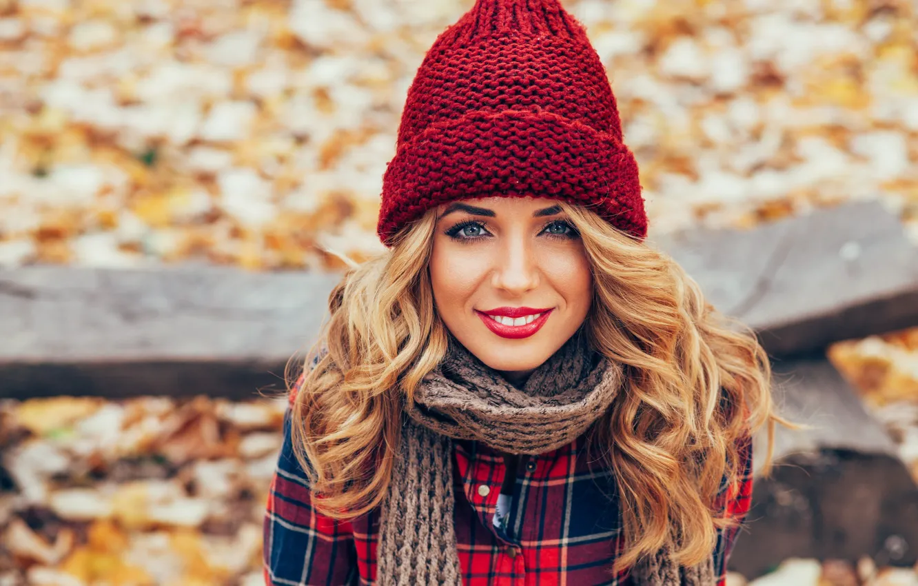 Photo wallpaper autumn, look, face, smile, model, hair