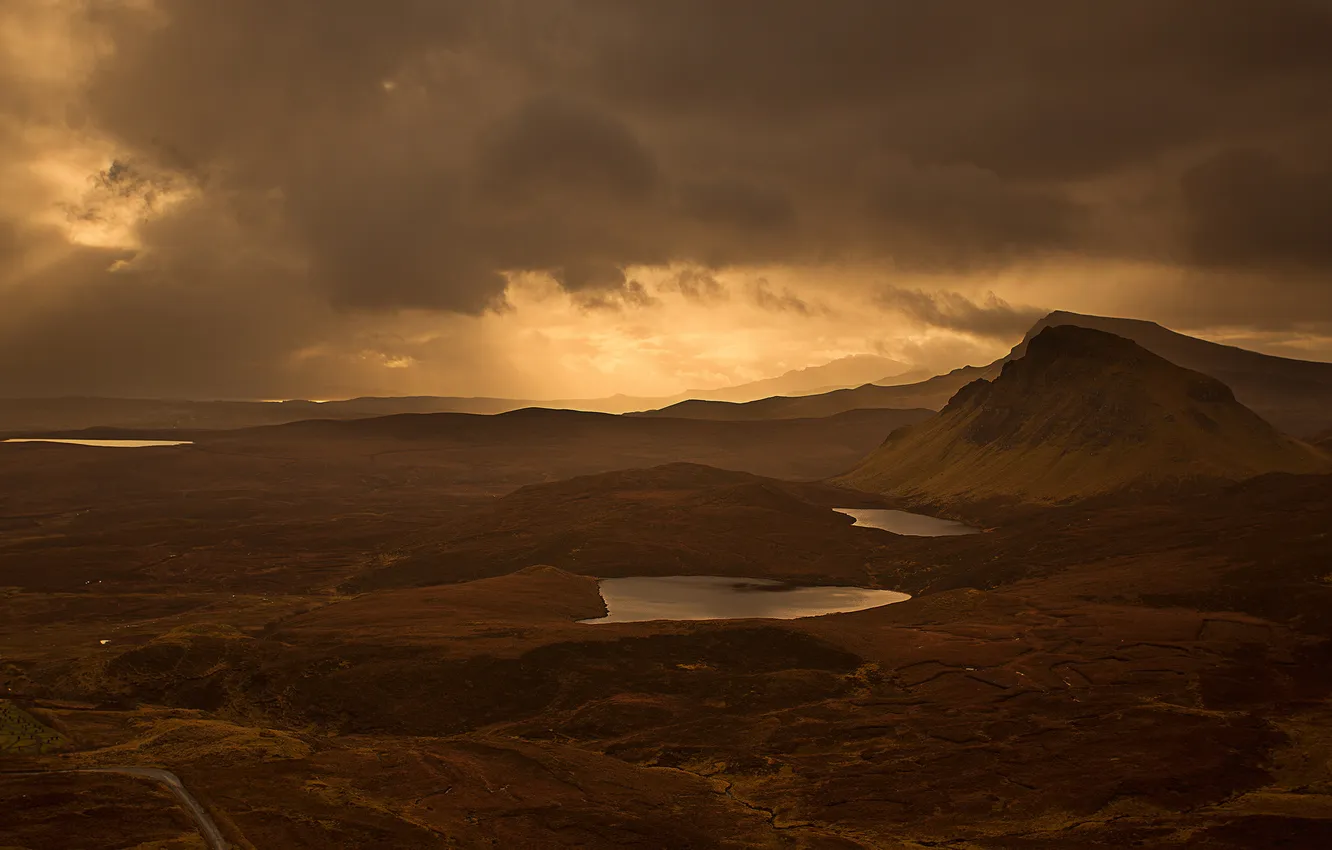 Photo wallpaper rays, mountains, clouds, lake, solar