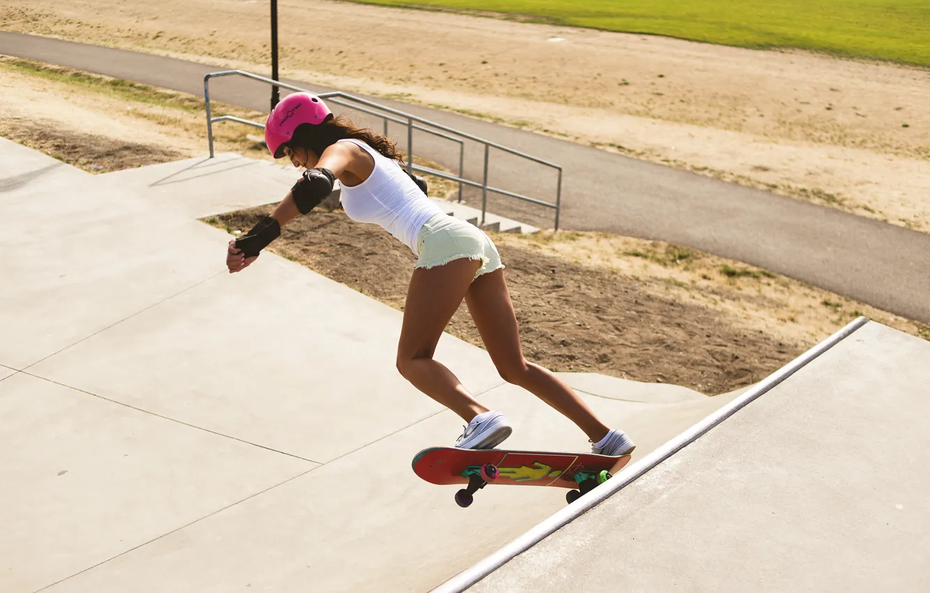 Photo wallpaper girl, sport, shorts, figure, helmet, legs, skate