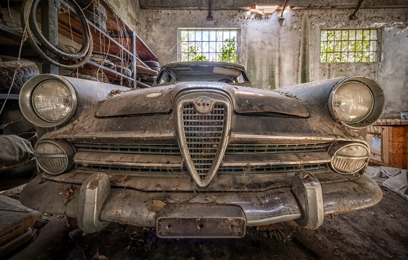 Photo wallpaper machine, garage, scrap, naturalism