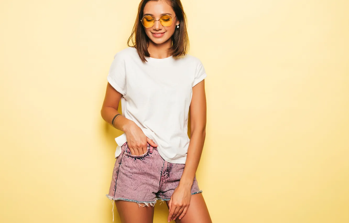 Photo wallpaper girl, woman, young, camera, beautiful, looking, trendy