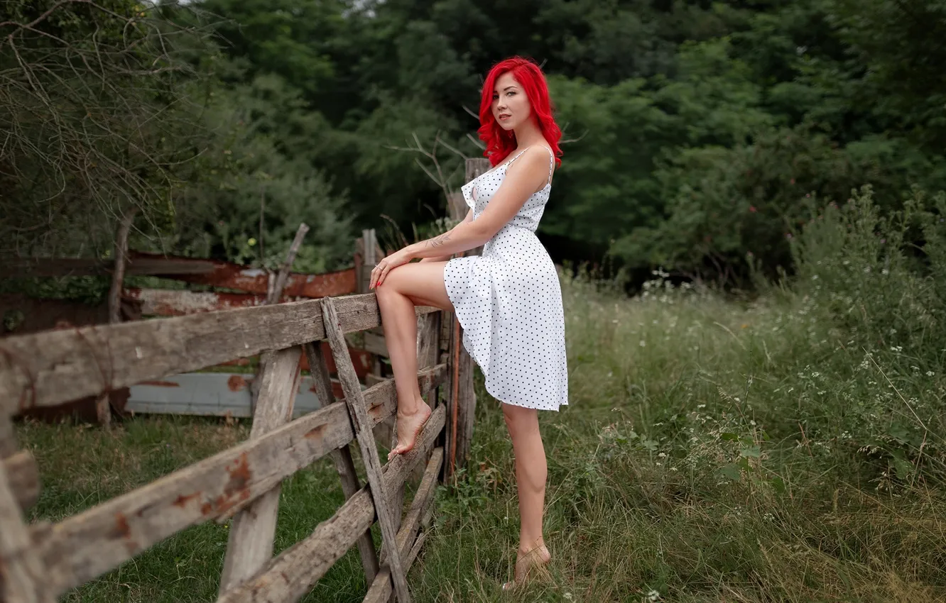 Photo wallpaper FOREST, LOOK, HAIR, GREENS, COLOR, POSE, The FENCE, SUNDRESS