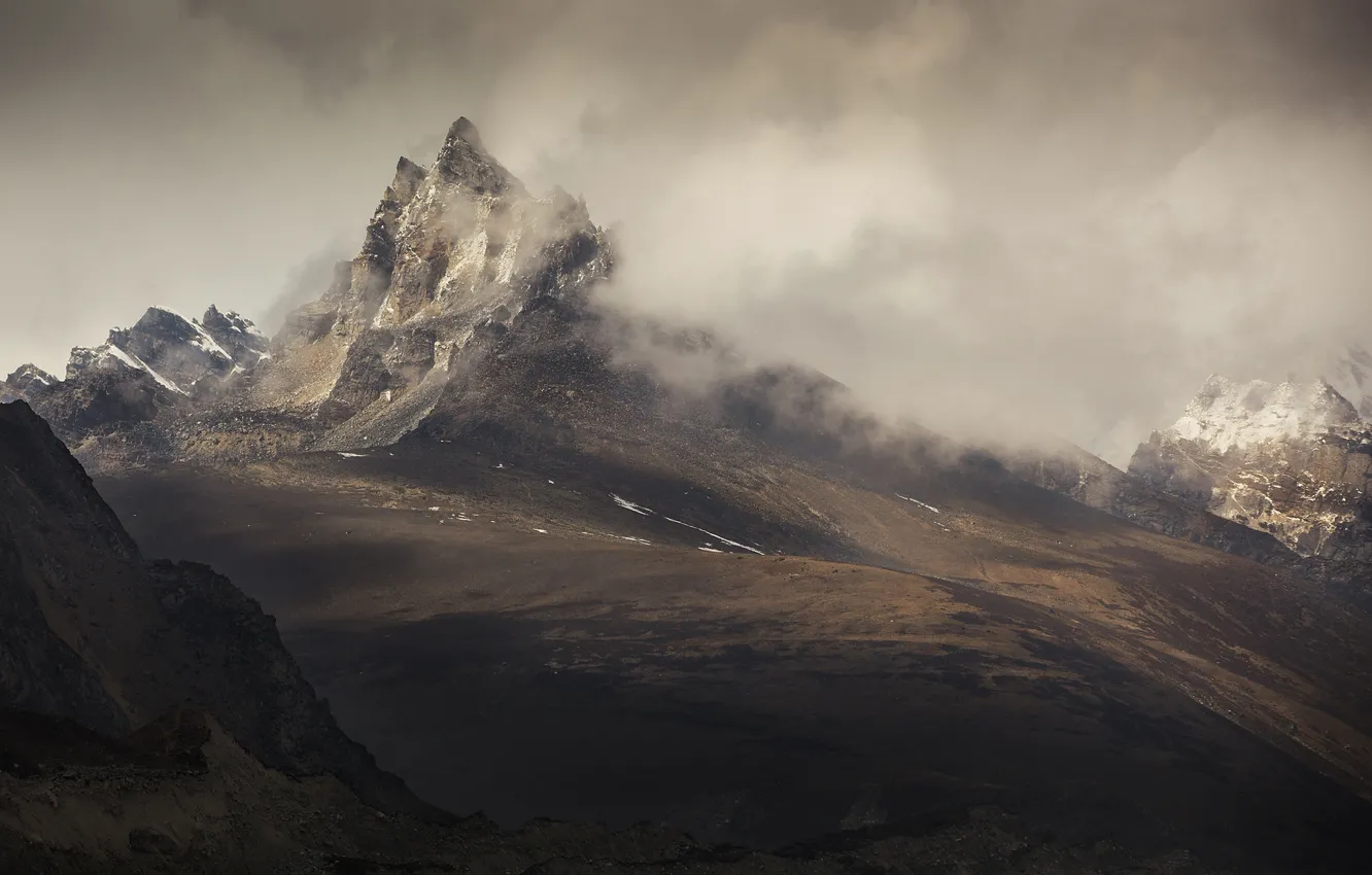 Photo wallpaper clouds, mountains, rocks, The Himalayas