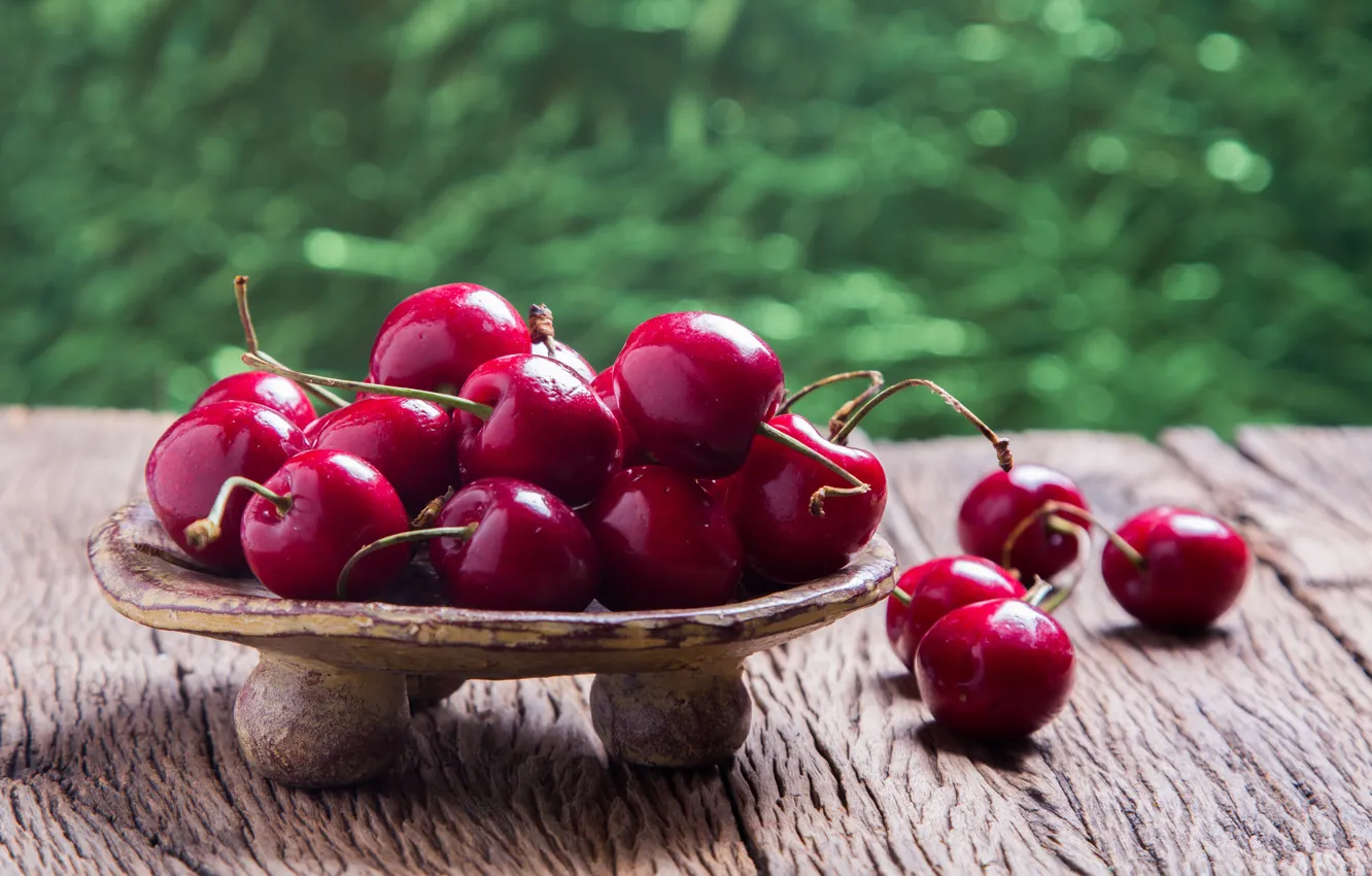 Photo wallpaper berries, fresh, wood, cherry, ripe, cherry, berries