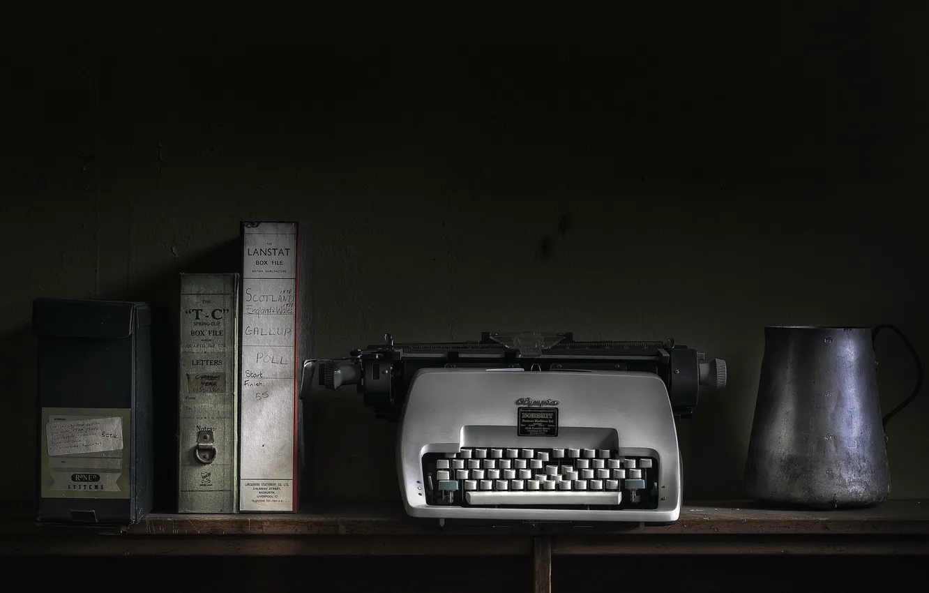 Photo wallpaper Lost, Abandoned, Typewriter