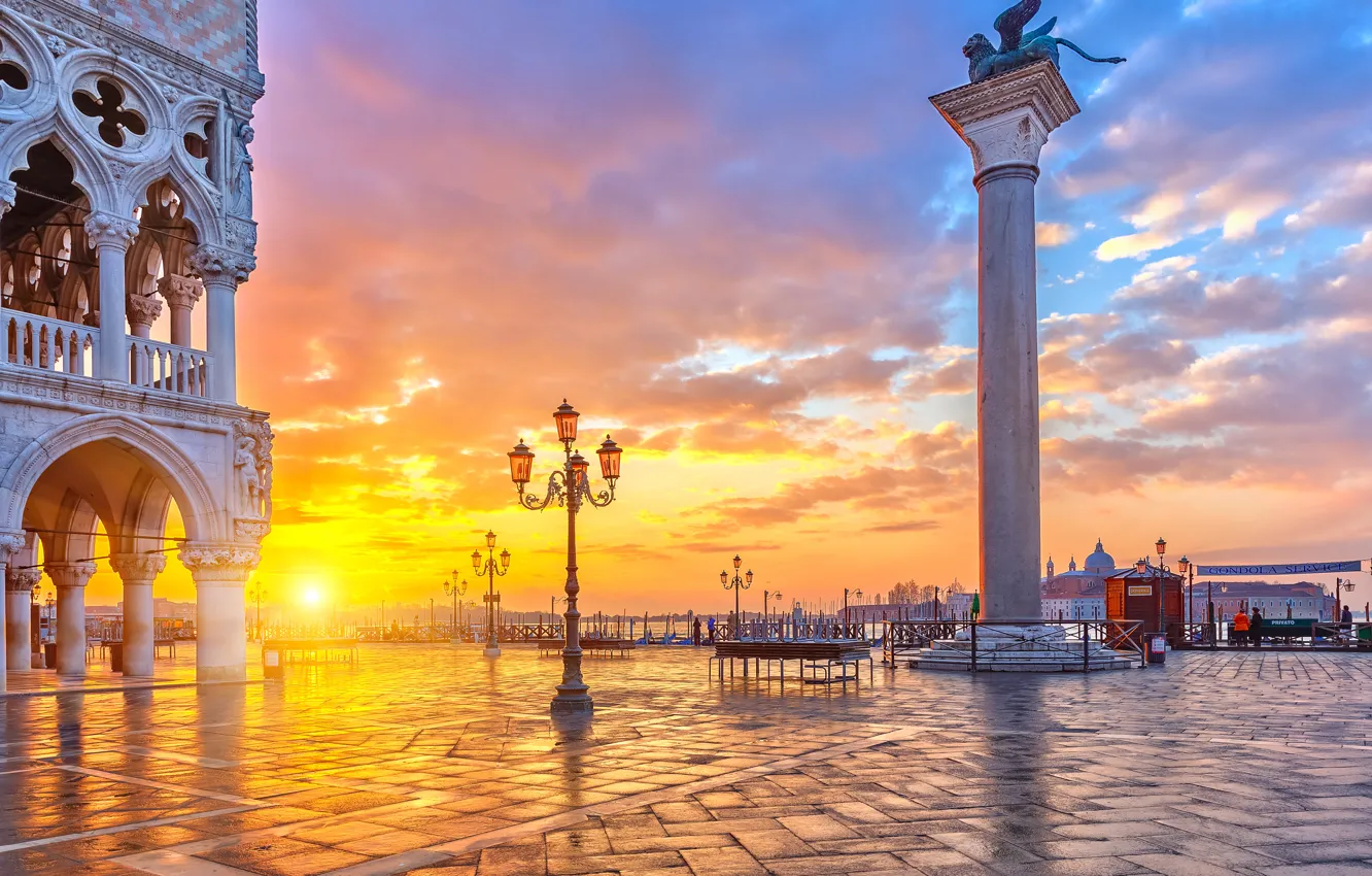 Photo wallpaper the sky, water, clouds, landscape, sunset, nature, the city, Italy
