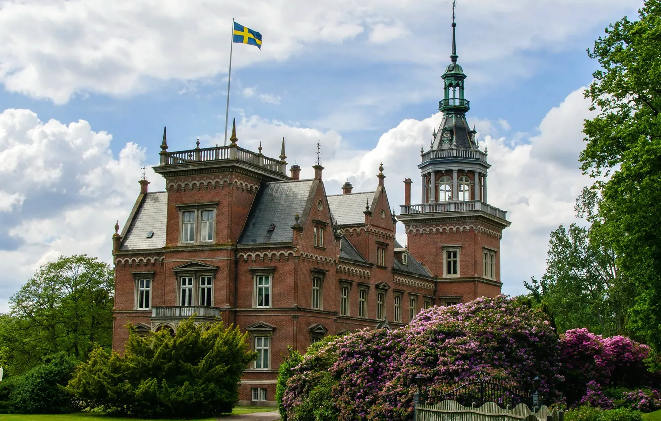 Photo wallpaper greens, the sky, grass, clouds, trees, castle, lawn, garden