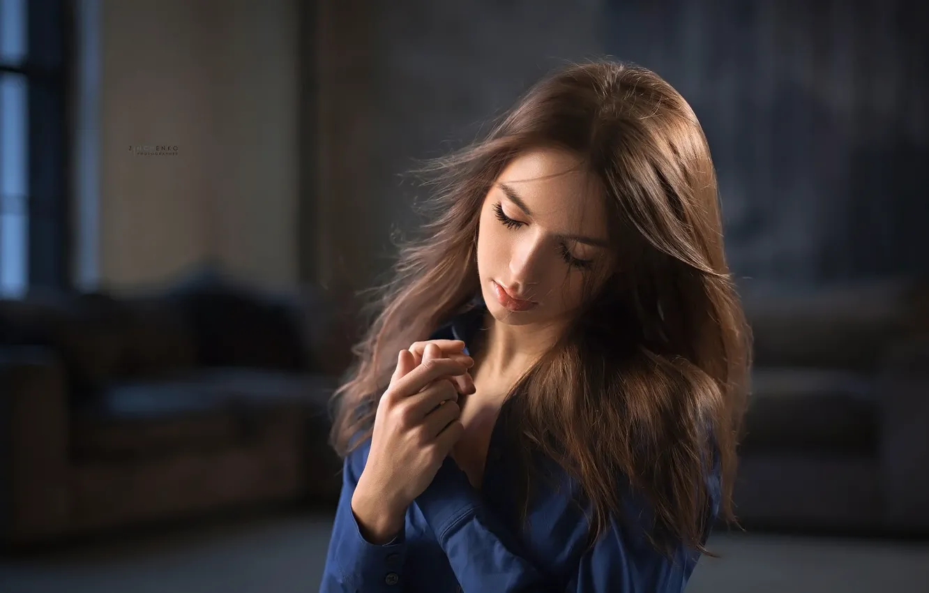 Photo wallpaper girl, face, pose, room, brown hair, Viktoria Vishnevetskaya, photohoot Irina Zinchenko