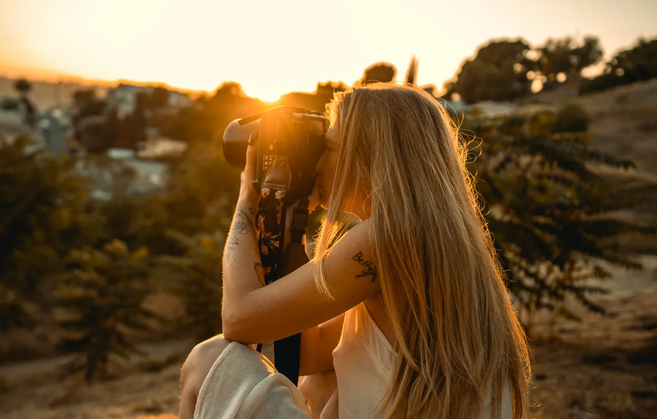 Photo wallpaper girl, sunset, model, the camera, Jessica Christian