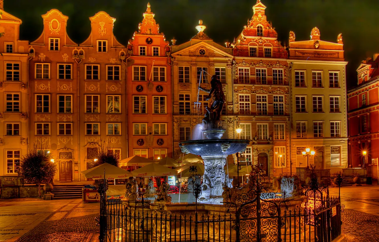 Photo wallpaper the sky, night, lights, home, area, Poland, fountain, Gdansk