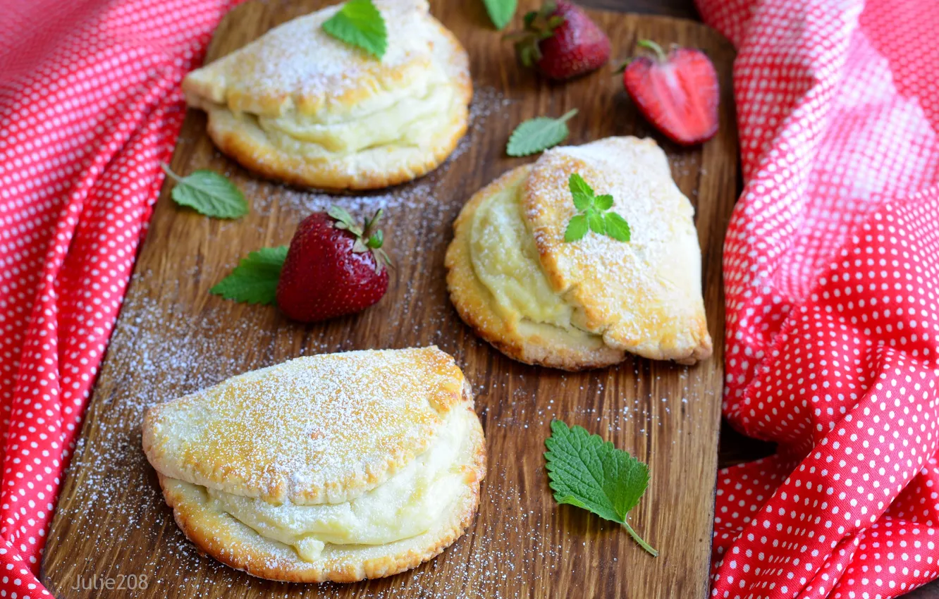 Photo wallpaper strawberry, mint, cream, cakes