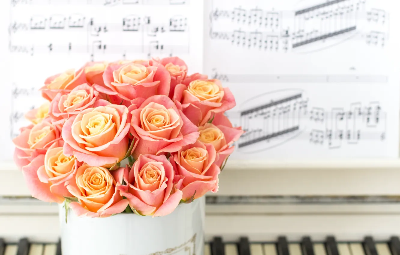 Photo wallpaper notes, roses, bouquet, vase