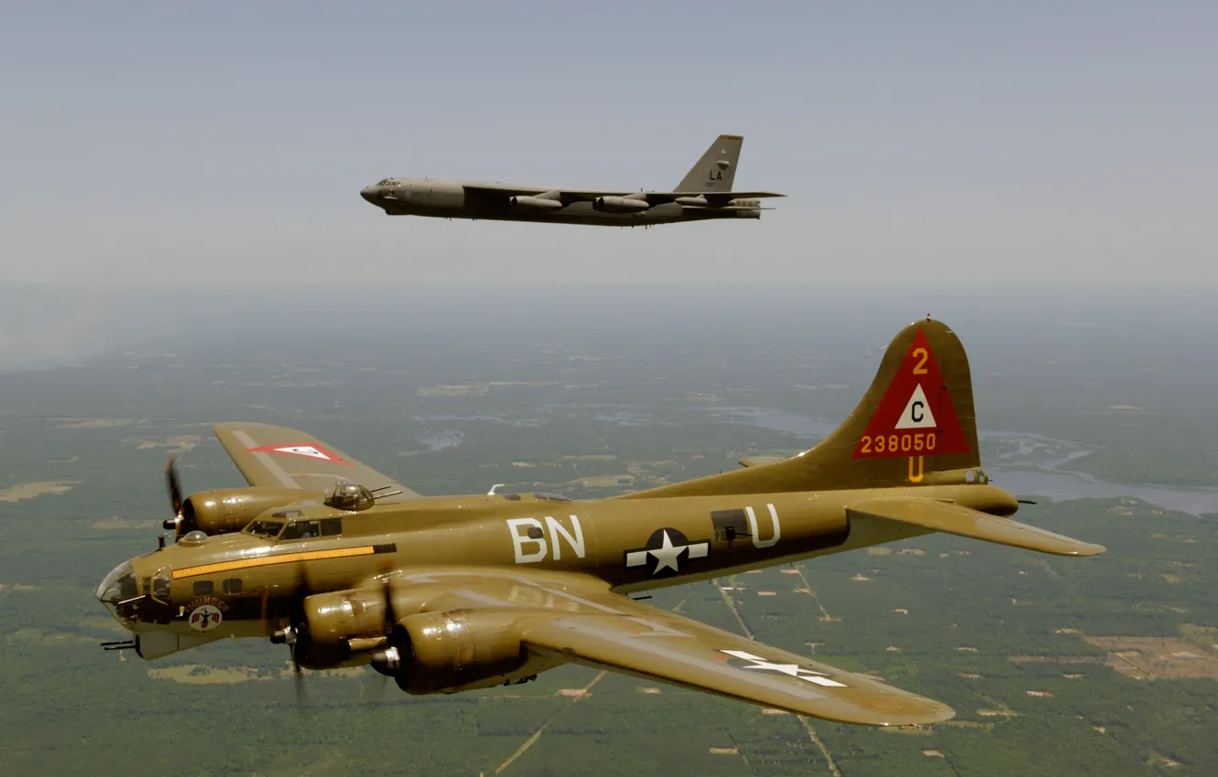Photo wallpaper flight, Boeing, bomber, strategic, B-17, four-engine, heavy, Flying Fortress