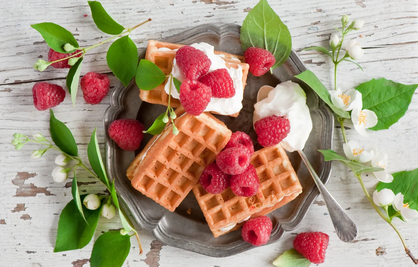 Photo wallpaper leaves, berries, raspberry, waffles