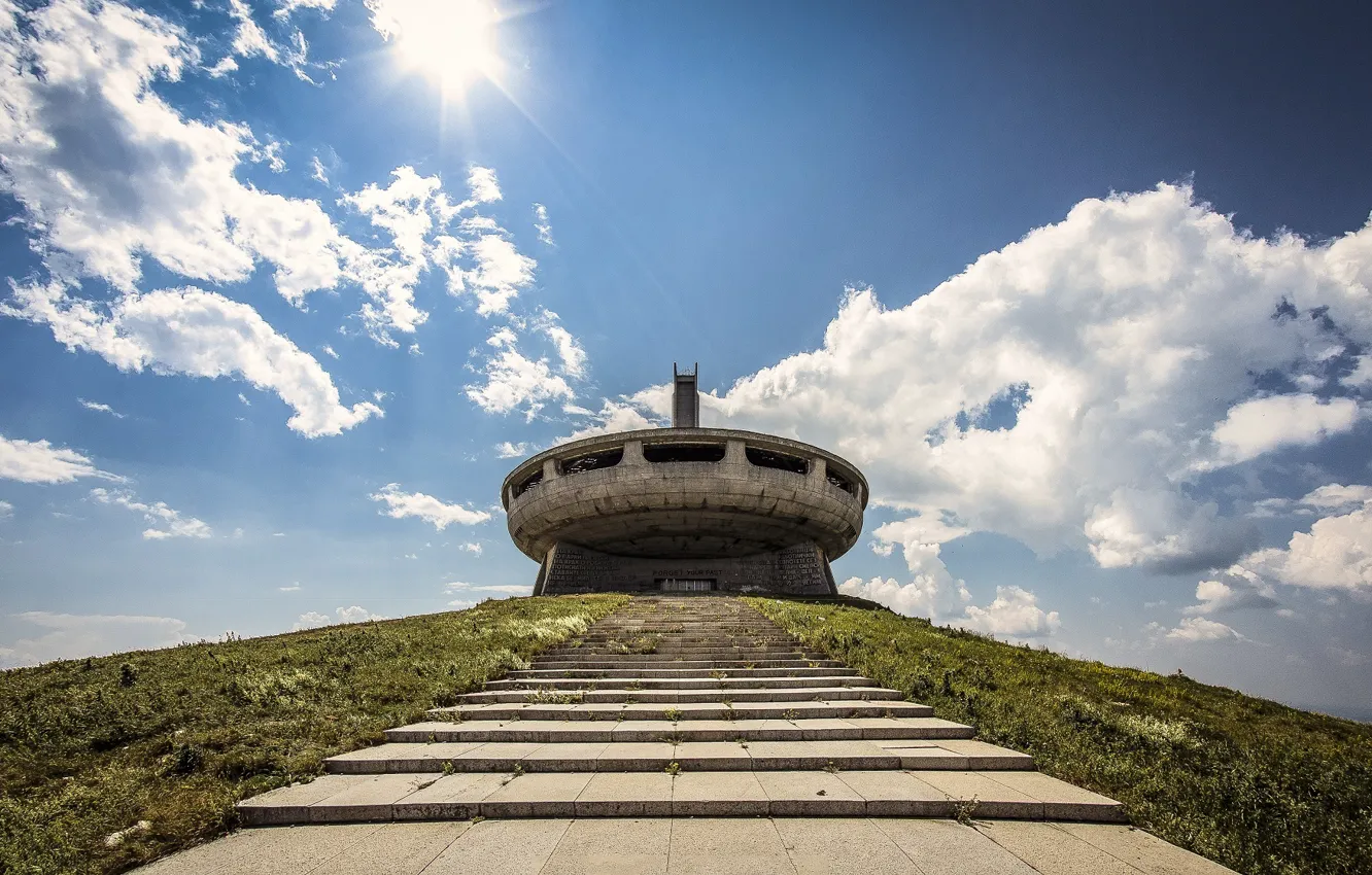 Photo wallpaper the sky, grass, the sun, clouds, light, UFO, ladder, USSR