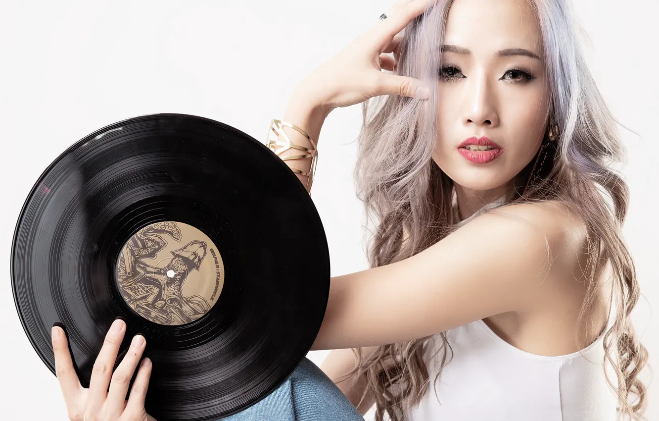 Photo wallpaper girl, vinyl, record
