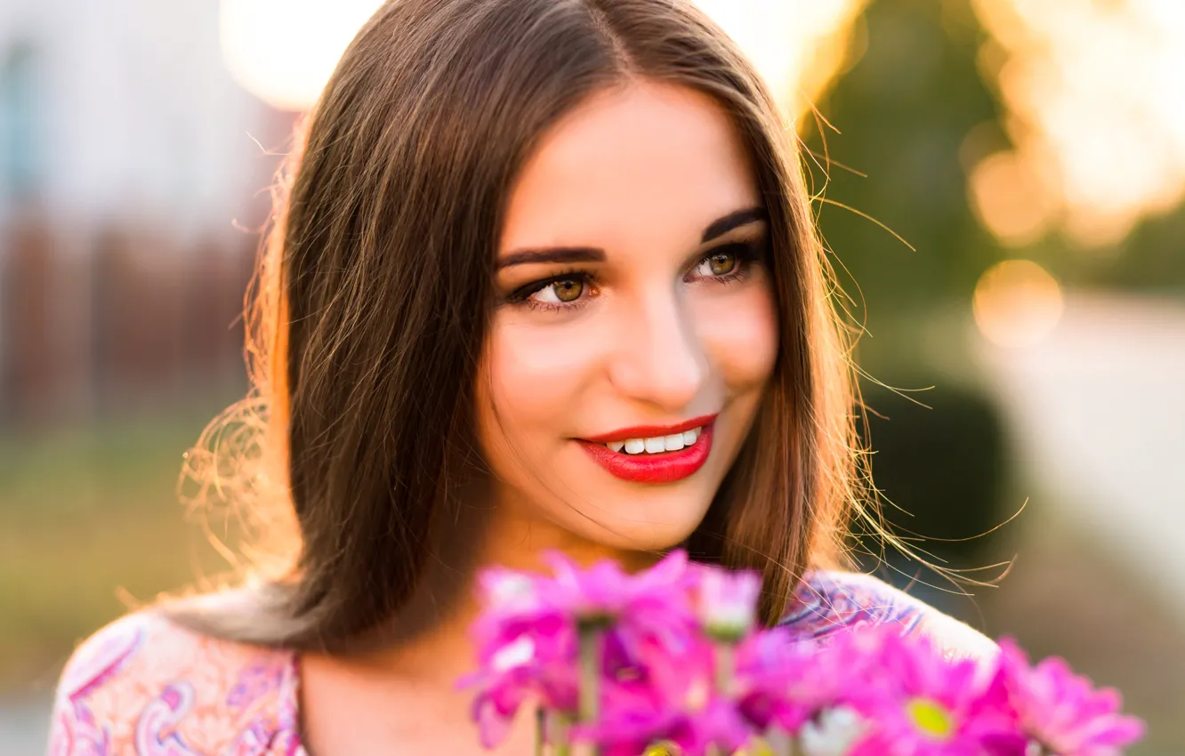 Photo wallpaper girl, the sun, light, flowers, nature, smile, mood, portrait