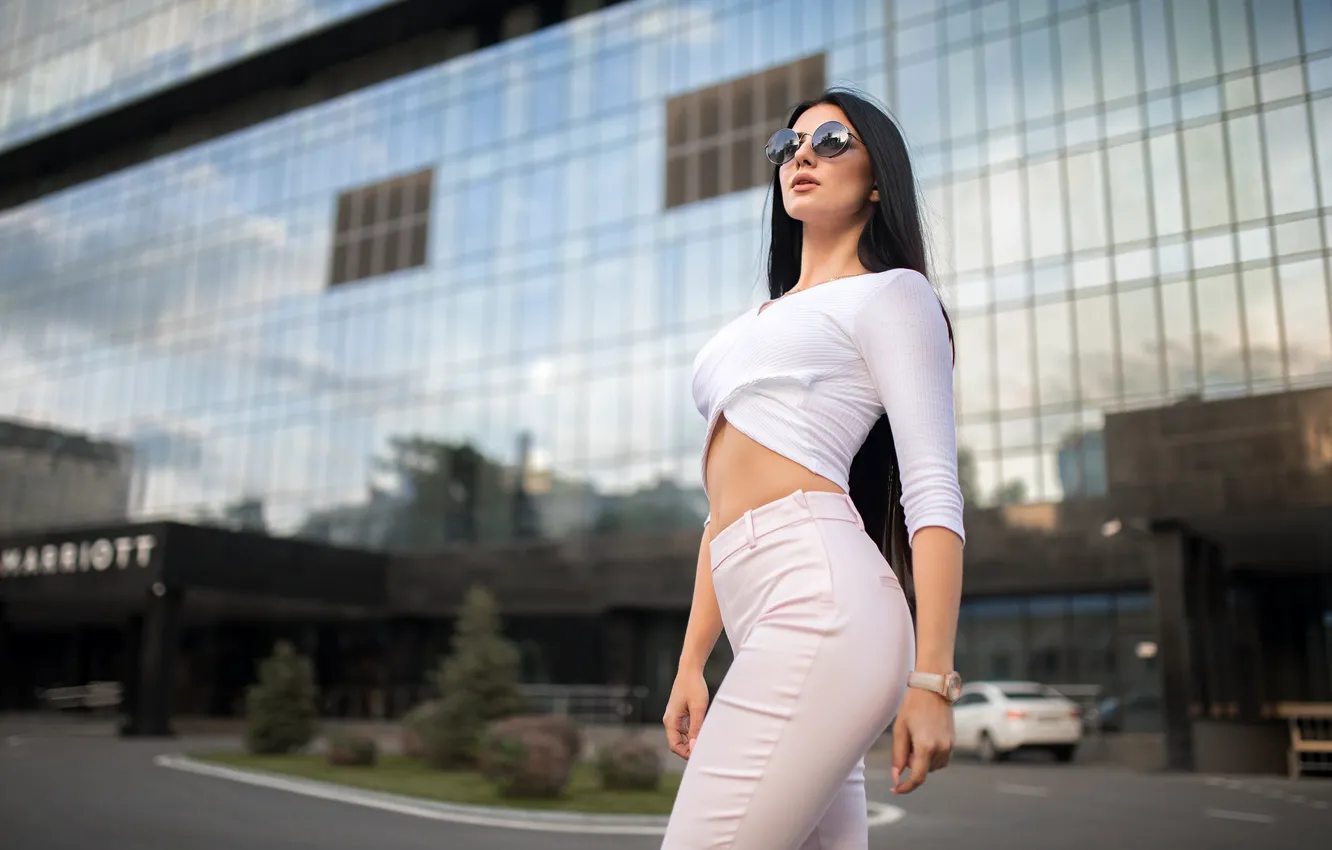 Photo wallpaper sexy, background, model, the building, portrait, jeans, makeup, Mike