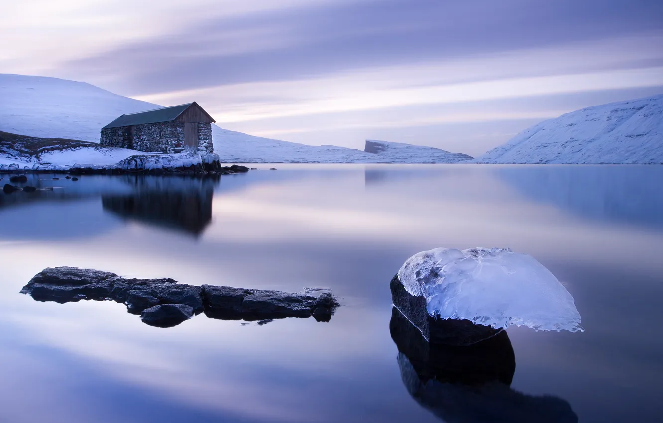 Photo wallpaper ice, the sky, water, snow, lake, surface, ice, house