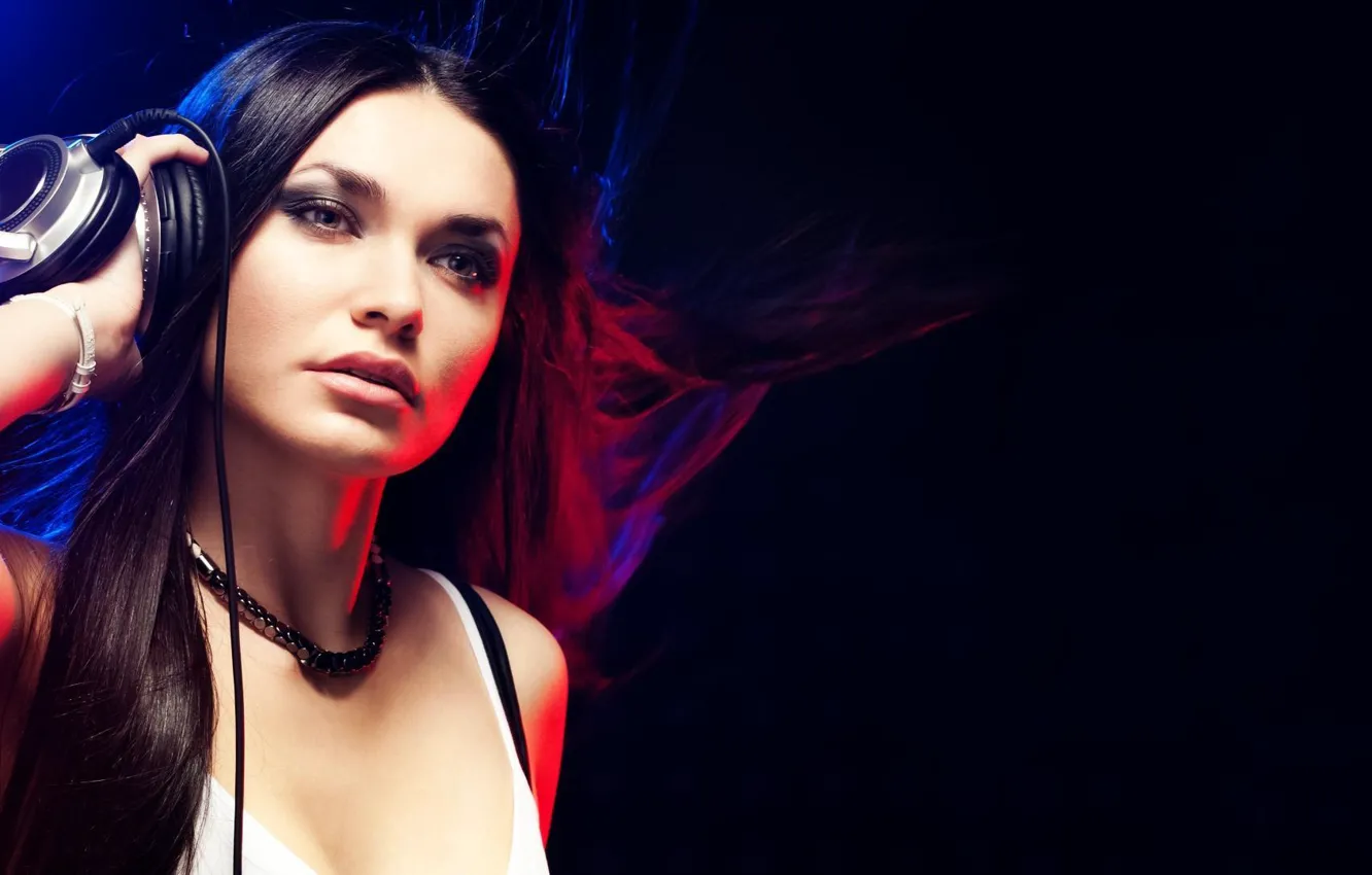 Photo wallpaper girl, music, mood, headphones