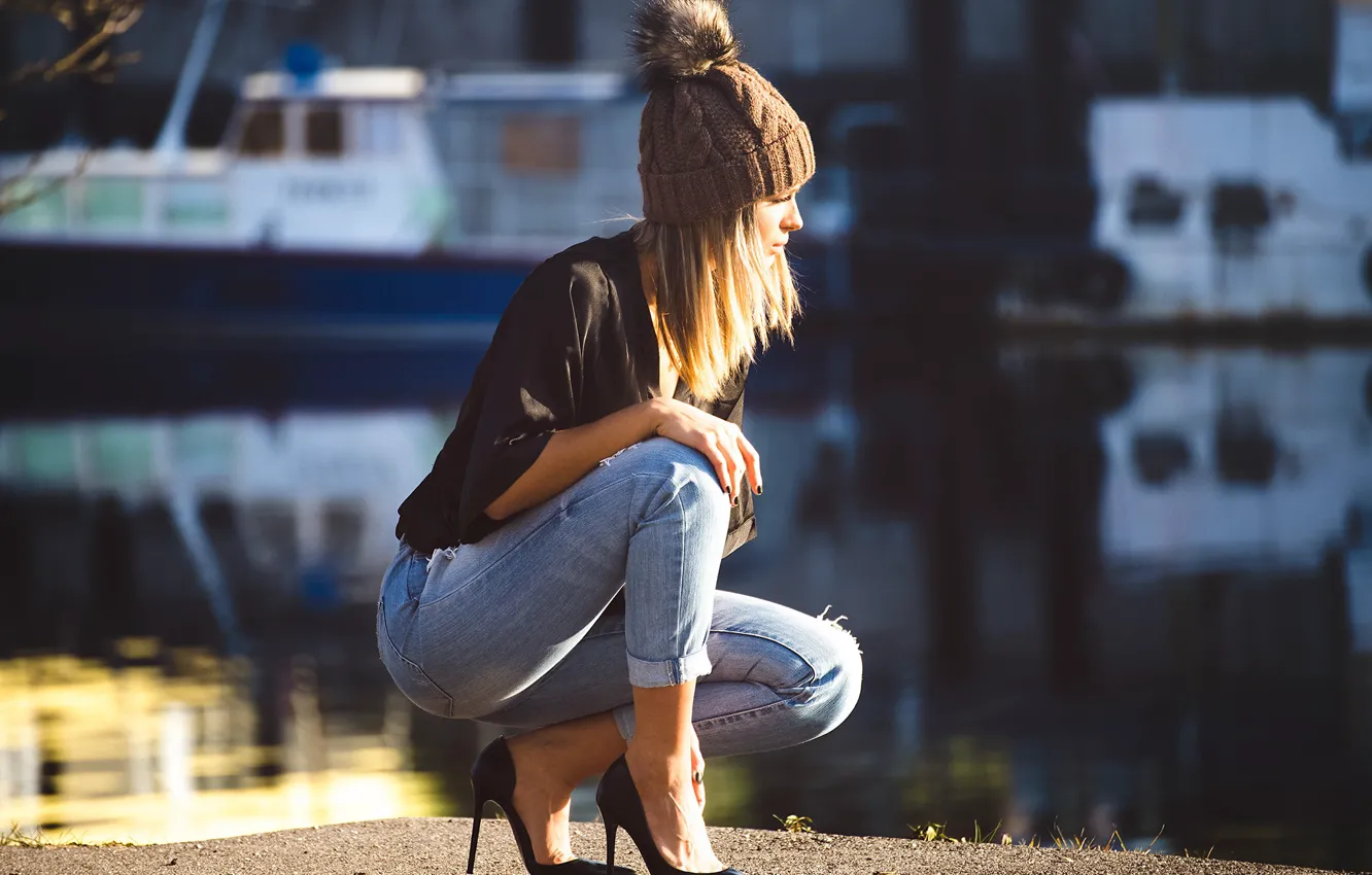 Photo wallpaper girl, style, model, hat, jeans