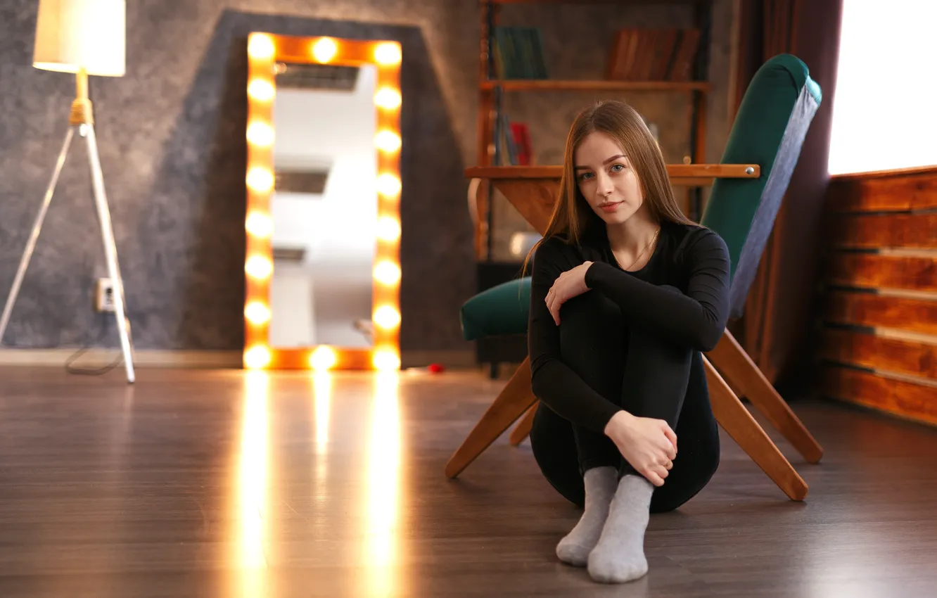 Photo wallpaper look, girl, smile, model, figure, mirror, legs, sitting