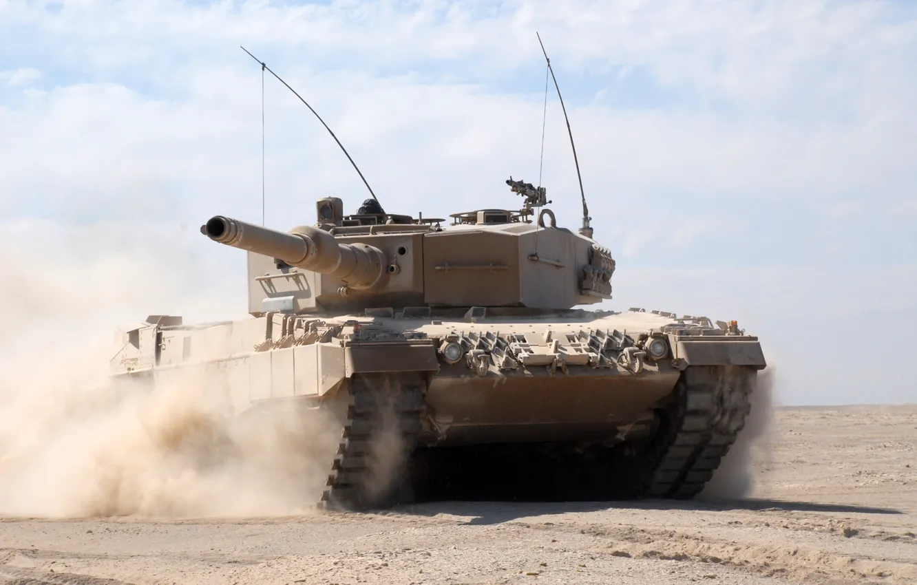 Photo wallpaper sand, desert, dust, tank, combat, armor, Leopard 2 A4