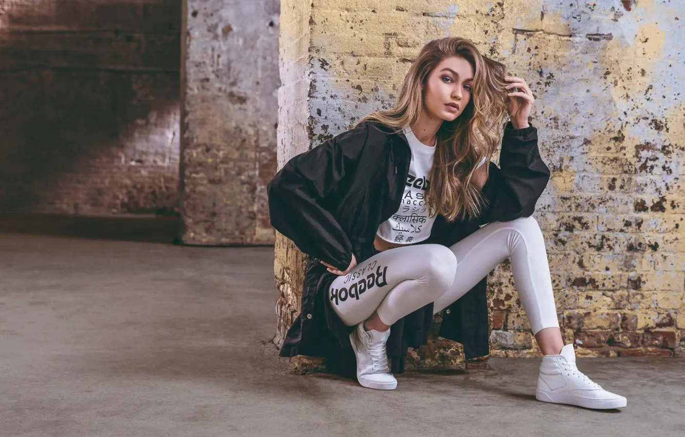 Photo wallpaper model, celebrity, Gigi Hadid