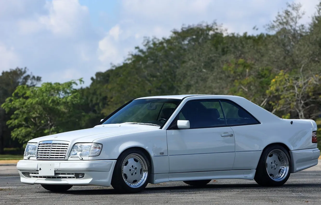 Photo wallpaper AMG, Mercedes - Benz, Widebody, C124, E320